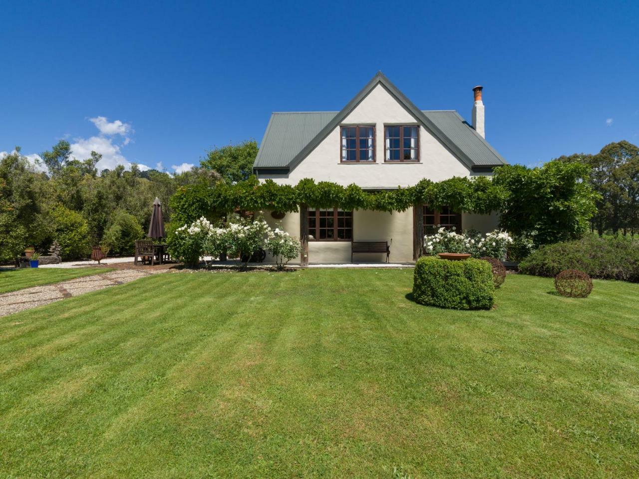 The Last Straw Cottage Nelson Brightwater Extérieur photo